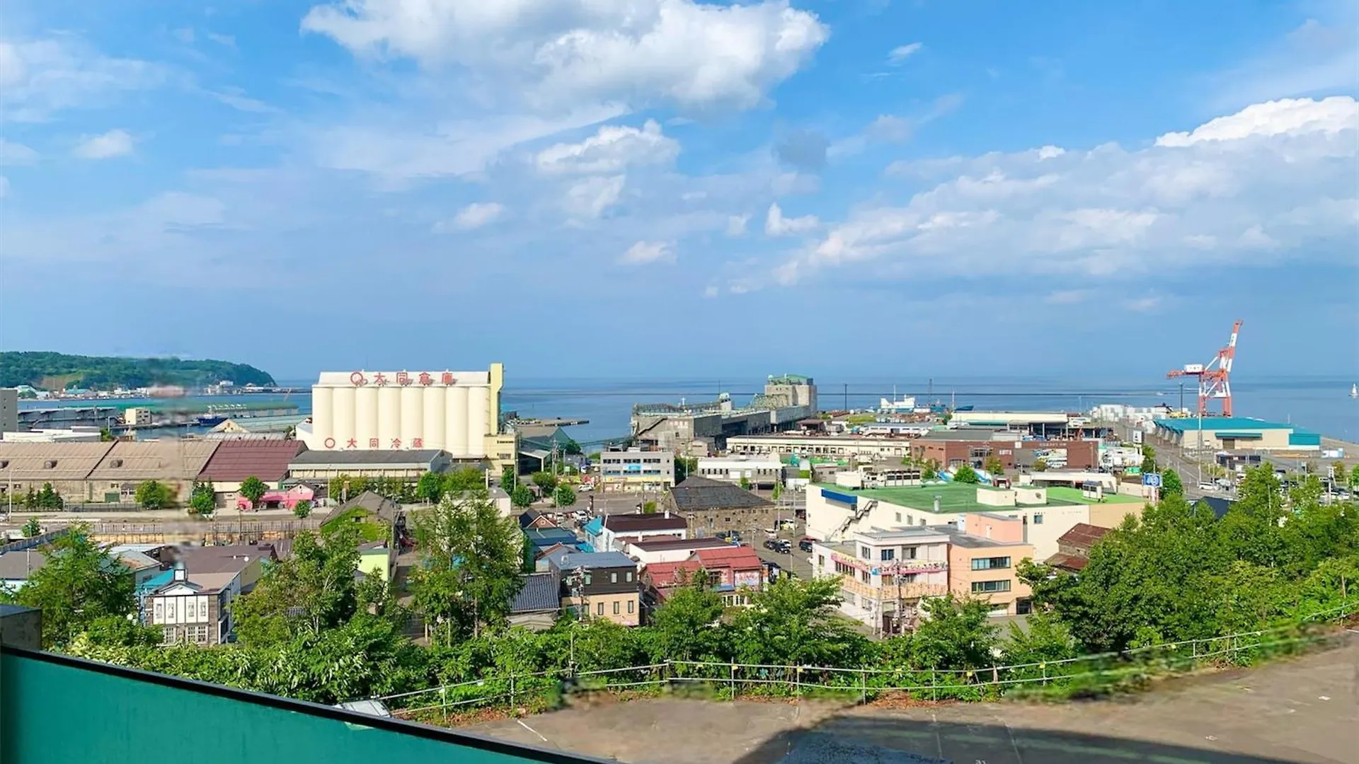 O2 Capsule House Otaru Apartment 0*,  Japan